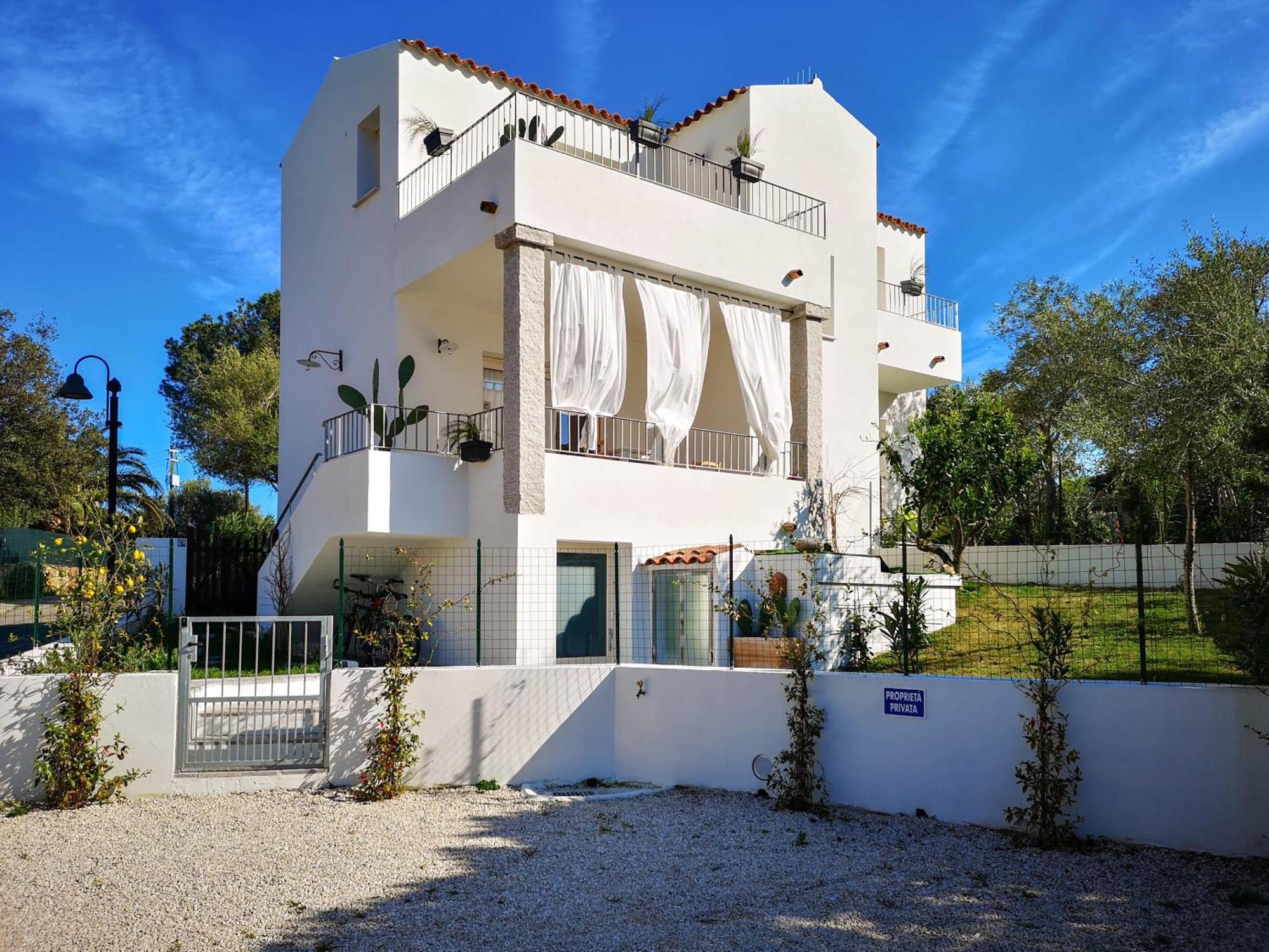 B&B Limone San Teodoro  Exterior photo